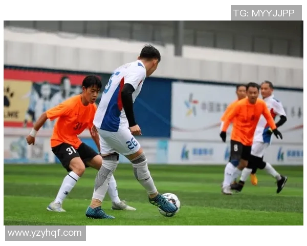 陈龙如何通过足球事业提升个人影响力与社会责任感的探索与分析